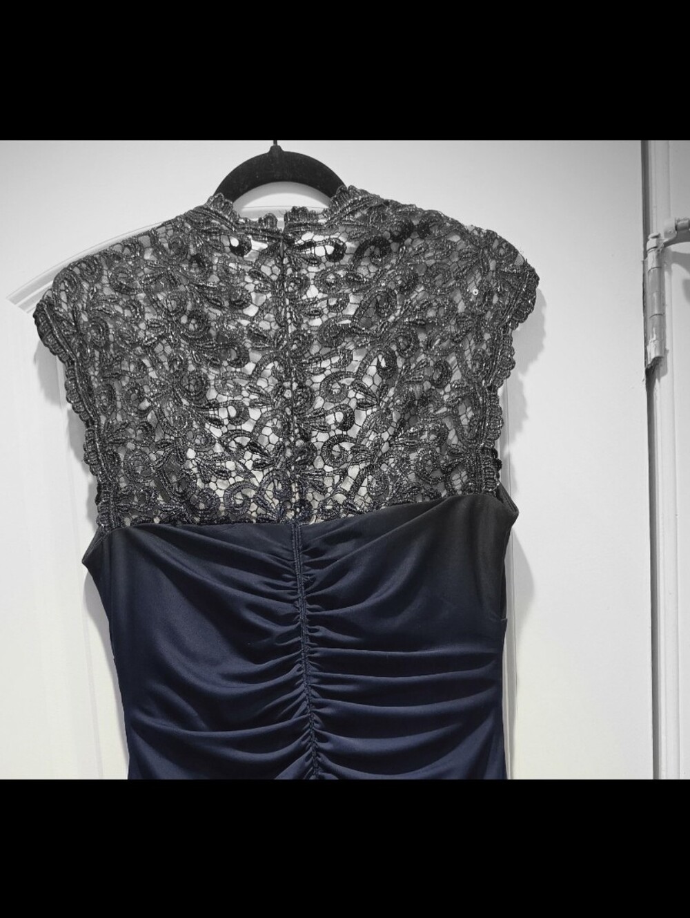 Navy, Lace-Back, Xscape,Evening Gown. - Picture 3 of 5
